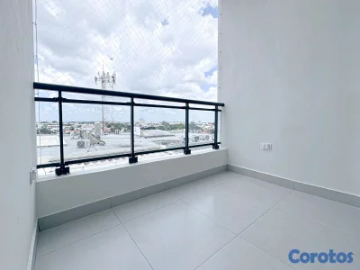 Apartamento en alquiler con línea blanca y semi amueblado en El Millón