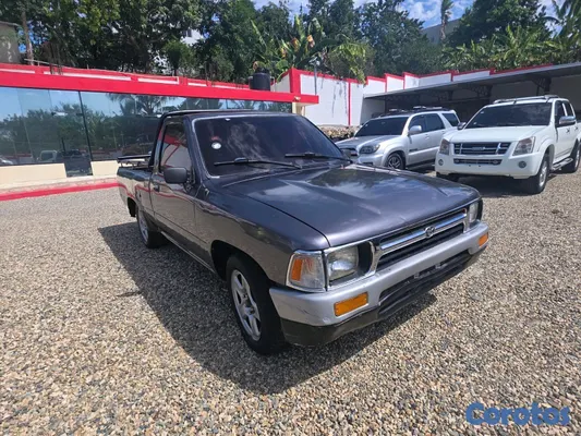 jeepetas y camionetas - camioneta Toyota 1990 6