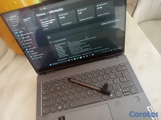 computadoras y laptops - Laptop Lenovo Ryzen 5 8645HS / 16GB RAM / Radeon 760M / 512GB SSD a buen precio  7