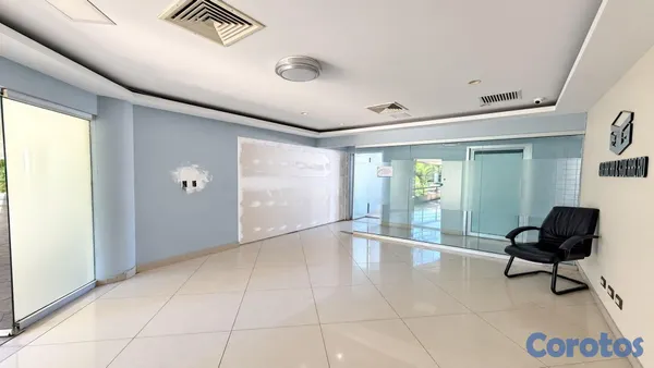 oficinas y locales comerciales - alquilo local en evaristo morales 3