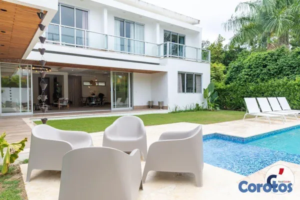 casas - VILLA AURA | 5BR Luxury Modern Villa with Active A 4