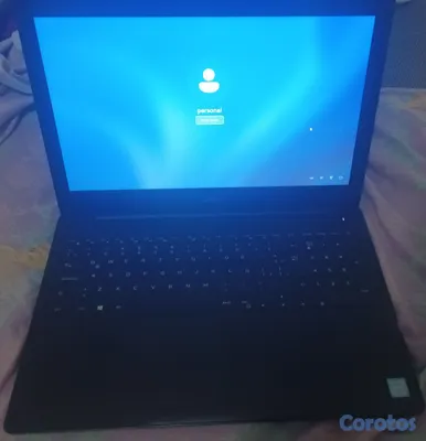 computadoras y laptops - lapto Dell i7 de 8octava generación ssd 500GB 16 de Ram ddr4 tarjeta grafica 2GB 3