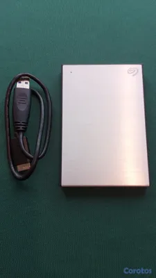 otros electronicos - 2 TB de Discos Duro EXTERNOS SEAGATE con Cables US 2