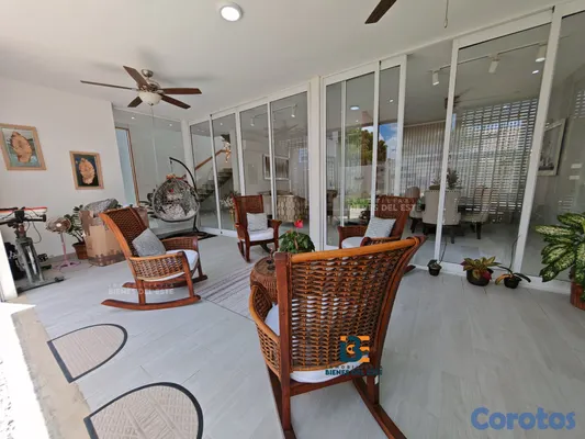 casas - VENDO MODERNA CASA con finos detalles y acabados d 7