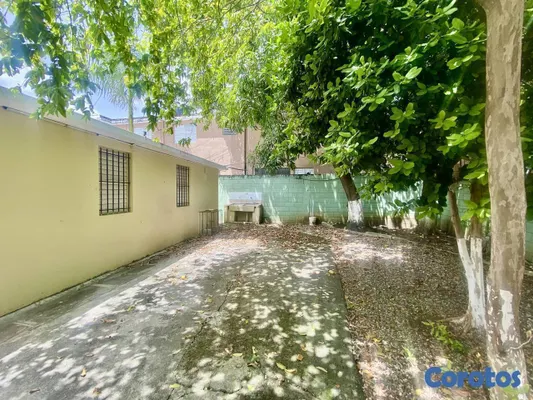 casas - Casa en alquiler para uso comercial en Las Pradera 3