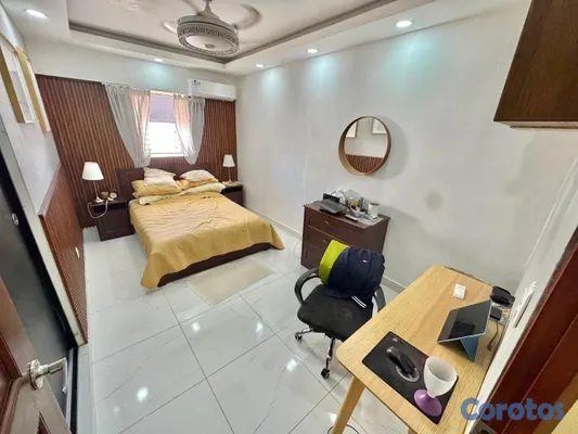 apartamentos - vendo los cacicazgos piso 7 cuatro habitaciones 3.5 baños dos parqueos estudio  13