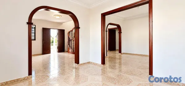 casas - Vendo amplia casa en Vista Hermosa con piscina y patio 5