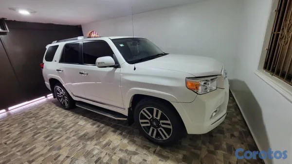 jeepetas y camionetas - Toyota 4 Runner 2013 SR5 7