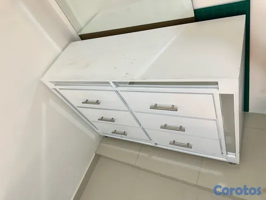 muebles y colchones - Vendo Mueble-Gabetero, negociable  3