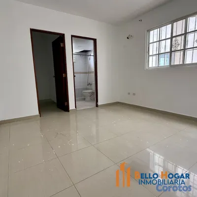 apartamentos - Apartamento en Alquiler – Tercer Piso, Ubicado en  10