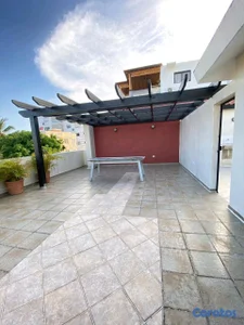 Apartamento en Venta en Los Restauradores 3 habitaciones 2 baños 1 parqueos