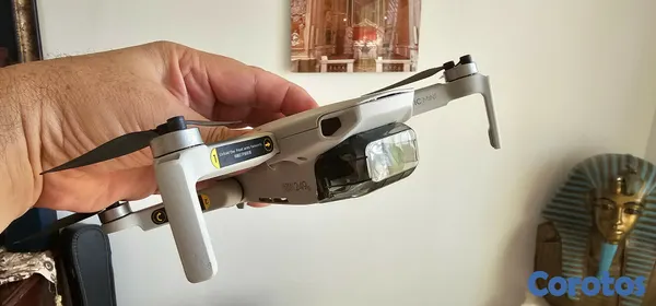 otros electronicos - Mavic dji Drone con camara 2K con todos los accesorios menos la memoria 3