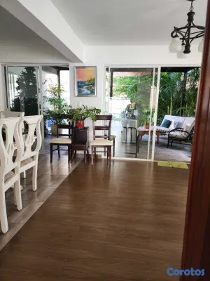 casas - Casa en Venta de 2 Niveles  Ubicación Estratégica  10