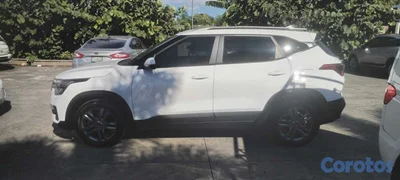 Vendo Kia Seltos 2023 en óptimas condiciones
