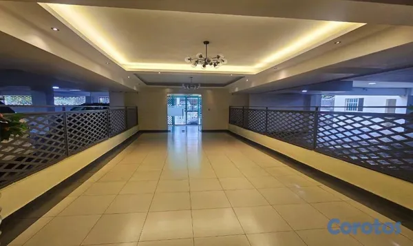 apartamentos - En Venta Apartamento Clasico en la Esperilla 9