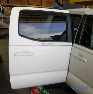 PUERTA TRASERA DERECHA PARA TOYOTA TACOMA 2018 