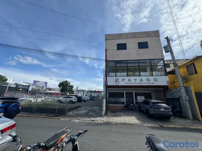 Edificio de 3 Niveles en Venta en el Centro de San