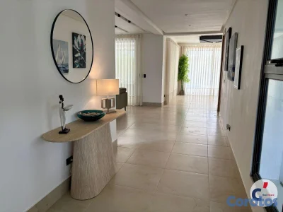Villa en renta en Punta Cana Village, amueblada de
