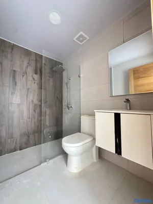 apartamentos - Urbanisacion Real tu apto nuevo en de 3 baicioned con
baños piso alto us 2,000 8