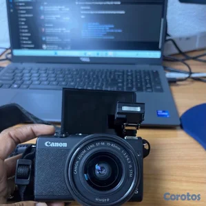 Canon EOS M290