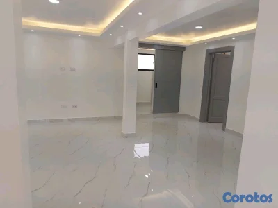 Apartamento en venta en el km 7 de la Independencia