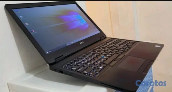 computadoras y laptops - laptop Dell 17 Pulg Core i7 2.80ghz Ram 16gb ddr4 Disco 256gb ssd Video 8gb  2