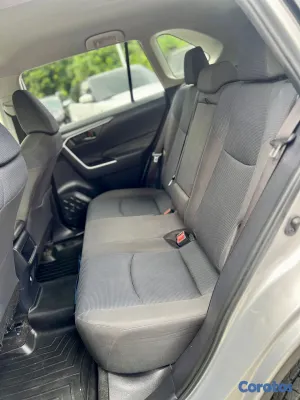 jeepetas y camionetas - Toyota Rav4 Le 2019 ✅️ Clean Carfax  9