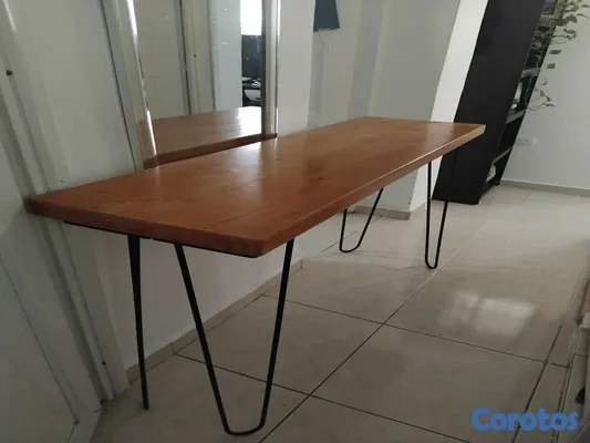 decoración y accesorios - Repisa de madera con patas de hierro.
 9