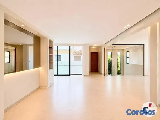 casas - Casa de 4 Habitaciones con Piscina en Altos de Arr 2