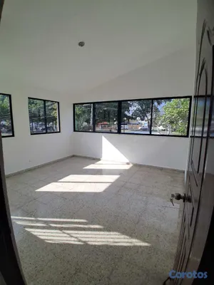 casas - SE ALQUILA APARTAMENTO FRENTE A LA CANCHA 6