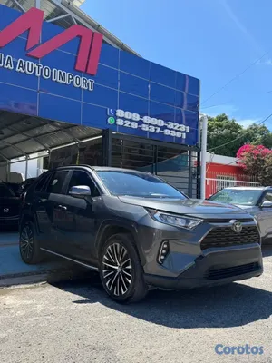 jeepetas y camionetas - Toyota RAV4 XLE 2021 3