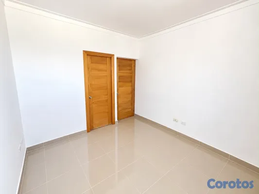 apartamentos - alquiló avenida independencia klm 7 y medio piso 5 dos habitaciones 2.5 baños pa 9