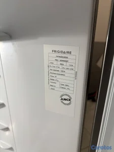 Nevera Frigidaire de 11 pies 