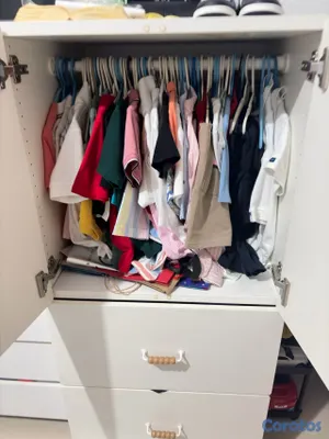 muebles y colchones - véndo este armario de Ikea única dueña  3
