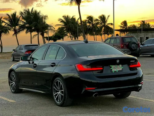 carros - bmw 335i 2020 6