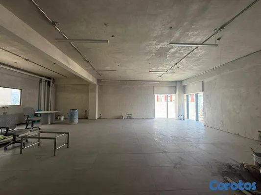 oficinas y locales comerciales - Local Comercial en Alquiler, Mirador Sur 8