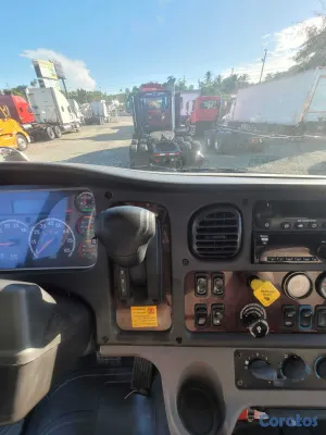 camiones y vehiculos pesados - FREIGHTLINER M2 106 AÑO 2019 11