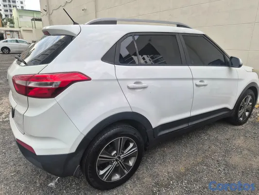jeepetas y camionetas - Vendo Cantus como nueva, única dueña, poco kilomet 3