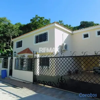 casas - Casa en ALTOS DE ARROYO HONDO III SANTO DOMINGO DE 11