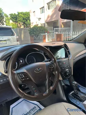 jeepetas y camionetas - Hyundai Santa Fe 2017 Sport AWD 8