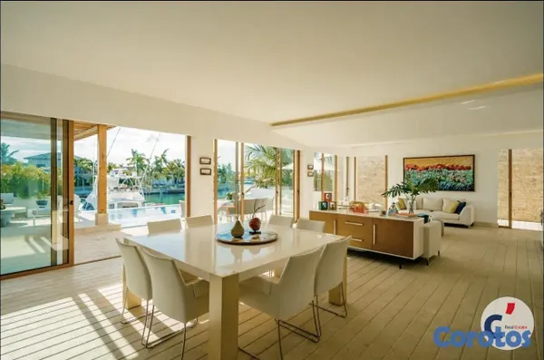 casas - Villa Frente al Mar en la Marina de Cap Cana – Vis 7