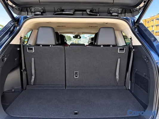 jeepetas y camionetas - 2020 TOYOTA HIGLANDER XLE  6