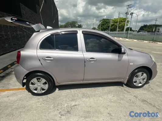 carros - NISSAN MARCH 2015 2
