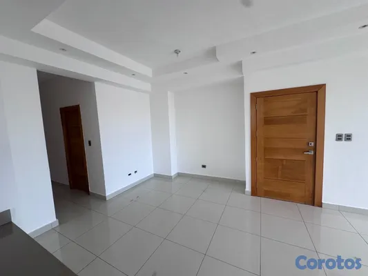 apartamentos - vendo mirador norte tres habitaciones con su baño balcón tres parqueos servicio  5