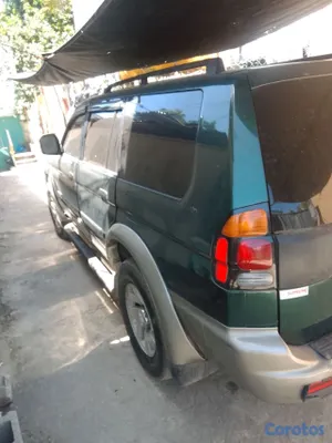 jeepetas y camionetas - vendo nítida aire goma papeles al día seguro todo a mi nobre 9