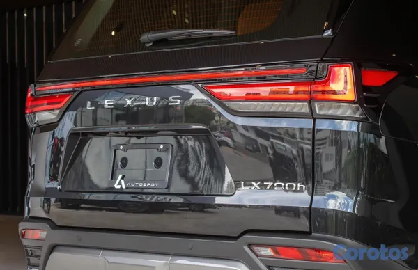 jeepetas y camionetas - Lexus LX 600 VIP 2026 14
