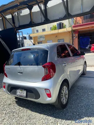 carros - Kia Picanto 2023 4