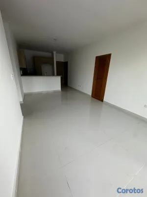 apartamentos - HERMOSO Apto. en GAZCUE 1 habitación, Piso alto VISTA MAR, excelente inversión 3