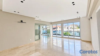 Apartamento en alquiler en Ensanche Naco con linea -EBXG1662