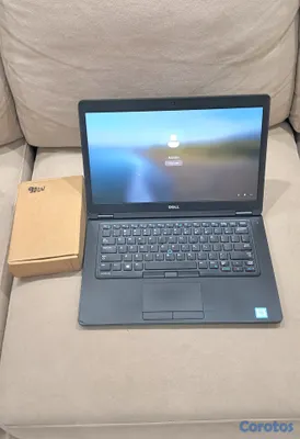computadoras y laptops - Laptop Dell  i7 8GB 2.8Ghz Nvidia GeForce 500GB SS 3